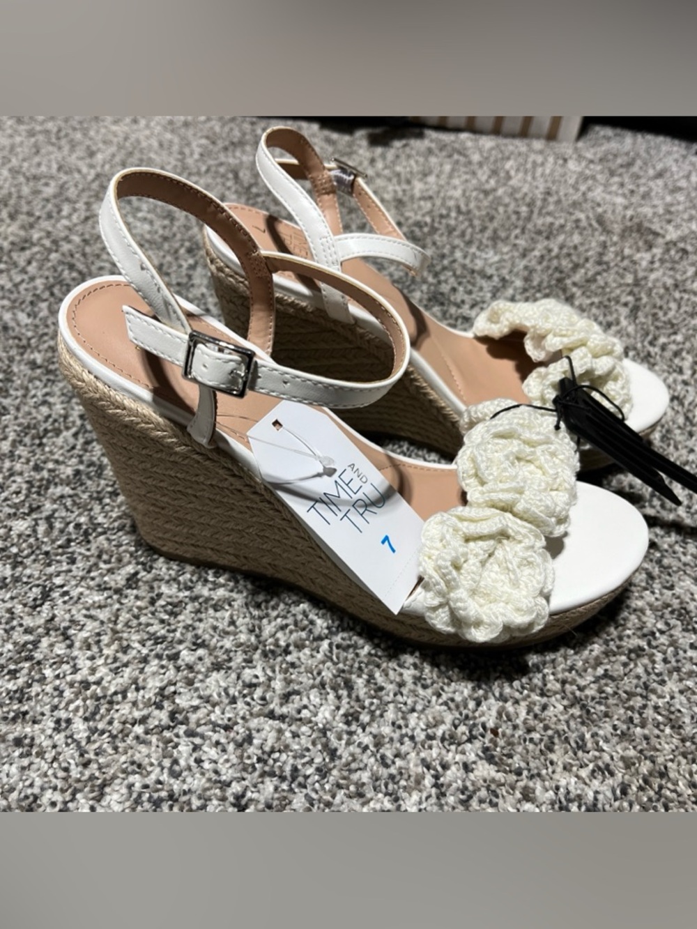 Time and Tru Women's Macrame Flower Espadrille Wedge Sandals NWT Size 7 White